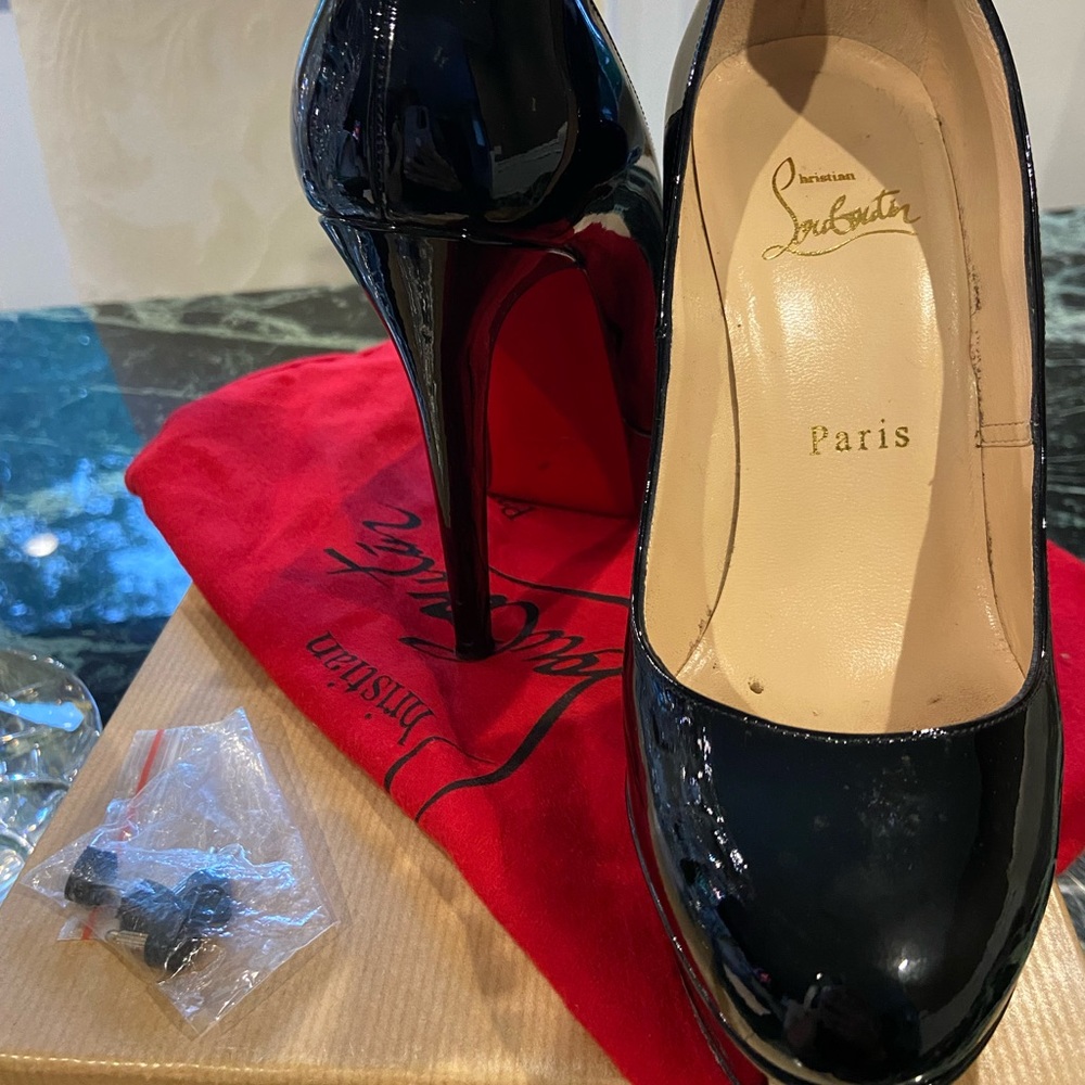 Christian Louboutin Bianca Black Heels - Picture 5 of 5